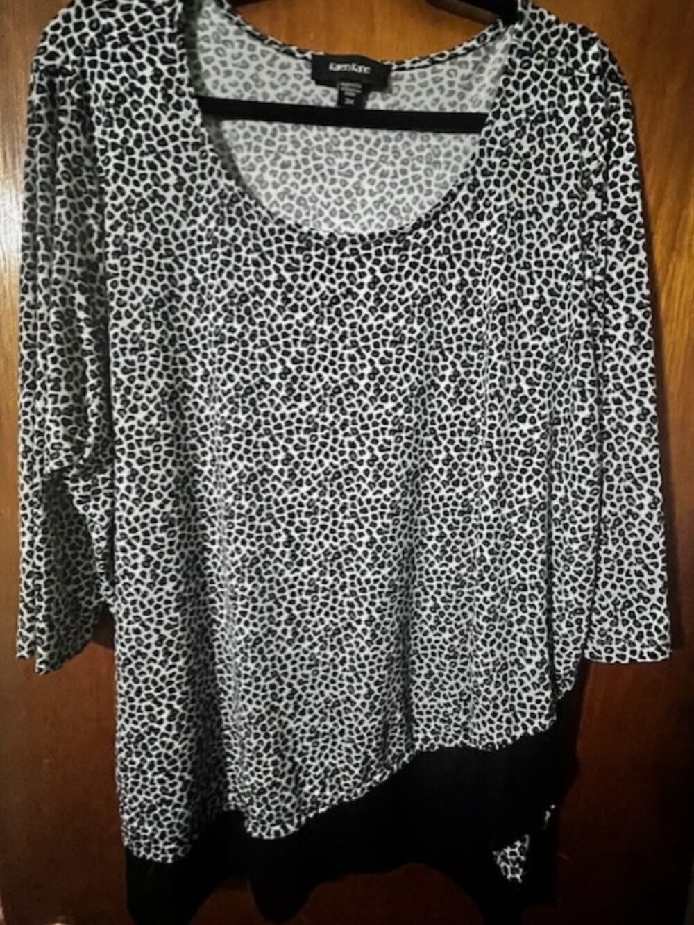 KAREN KANE SIZE 3X BLOUSE